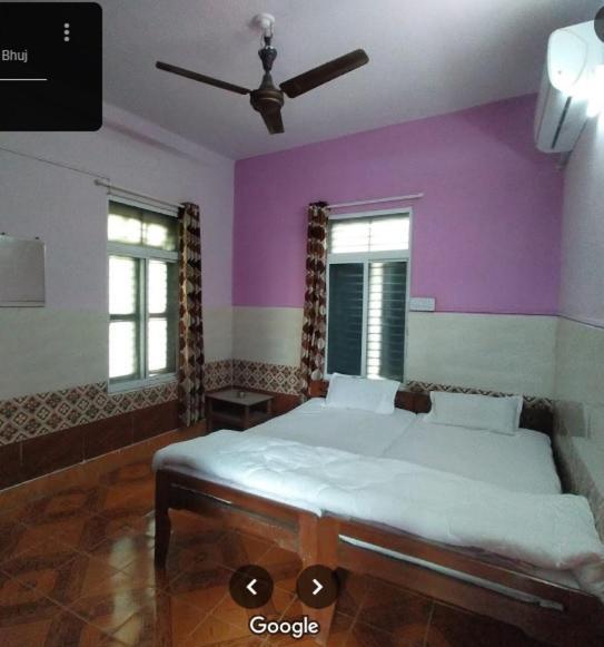 City Guest House Bhuj Exteriör bild